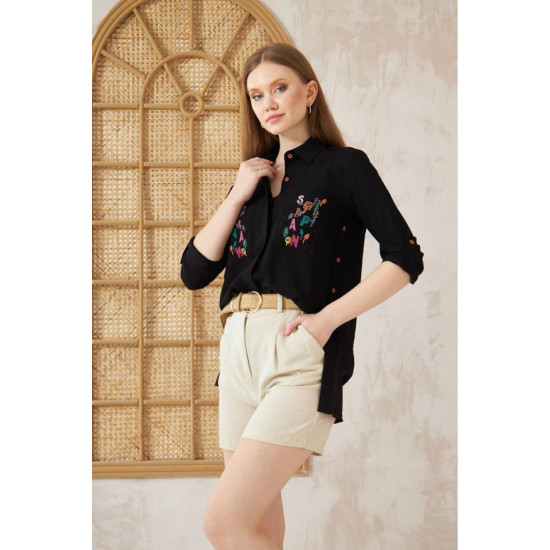 Pasaklı Giyim Kadın Premium Keten Harf Nakış Işlemeli Yanları Düğme Arkası Oval Gömlek Siyah