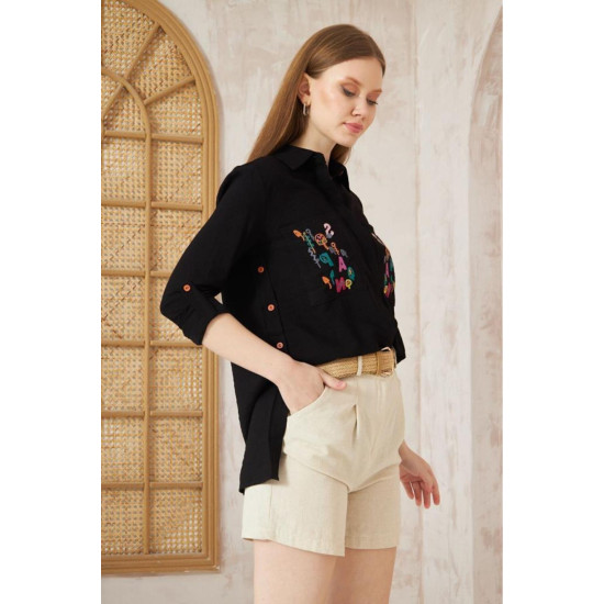 Pasaklı Giyim Kadın Premium Keten Harf Nakış Işlemeli Yanları Düğme Arkası Oval Gömlek Siyah