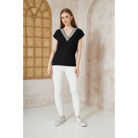 Pasaklı Giyim Kadın Özel İnce Kumaş Bluz-Nakış Detaylı Siyah