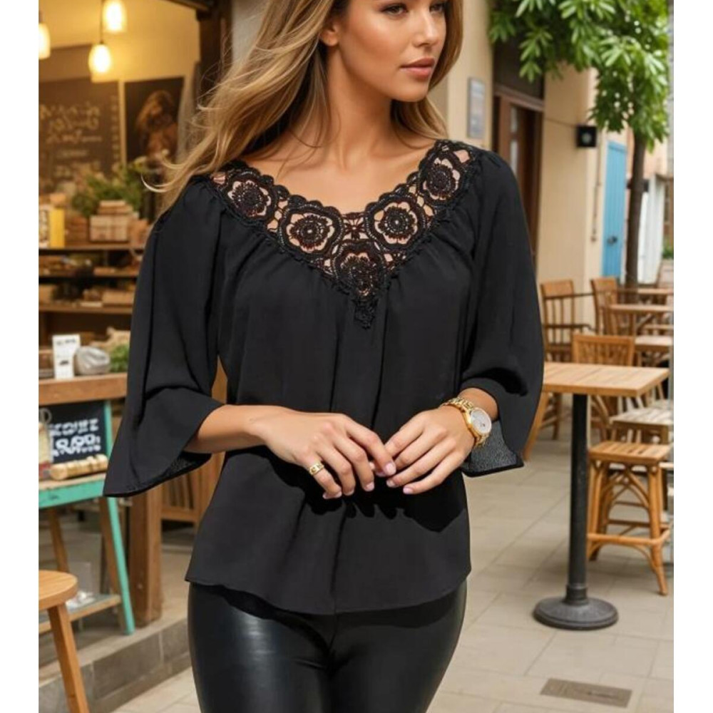 Pasaklı Giyim Kadın Ön Ve Arkası Dantel Dekolte Detay Flare Kol Bluz T4010-1220190 Siyah