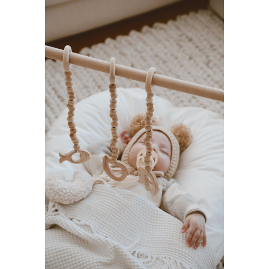Dery Baby Babynest Bebek Yatağı + Ahşap Oyun Alanı Baby Gym Sallanan Oyuncaklar Dahil