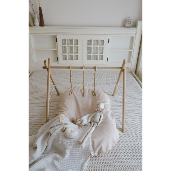 Dery Baby Babynest Bebek Yatağı + Ahşap Oyun Alanı Baby Gym Sallanan Oyuncaklar Dahil