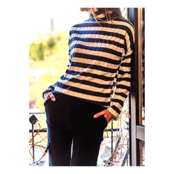 Kadın Lacivert Ekru Çizgili Uzun Kol Fitilli Kırçıllı İnce Triko Bluz 700-2748121