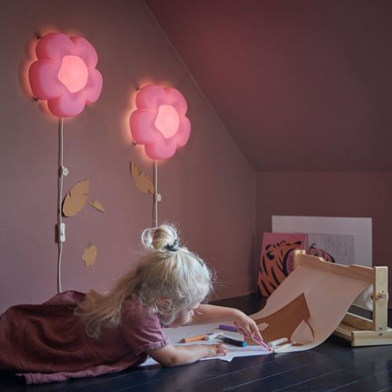 ikea-upplyst-çocuk-duvar-lambası-lila-lila