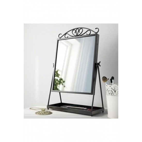 Karmsund Masa Aynası